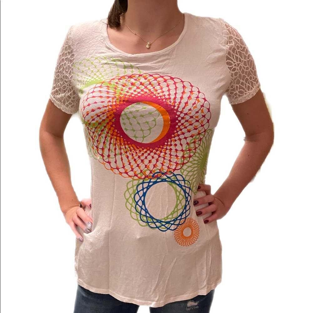 #35 L’Amour Nanette Lepore Short Sleeve Graphic Lace - Picture 1 of 6